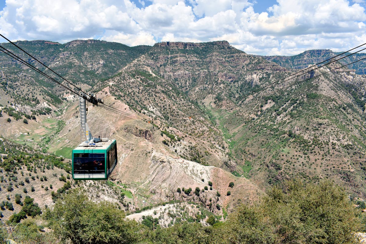 Cable car over Copper Canyon